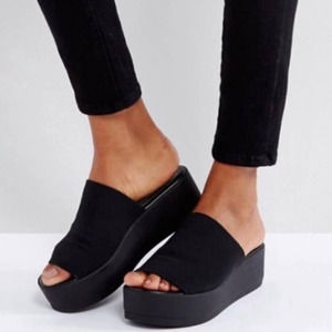 Steve Madden Slinky Sandal BLACK Platform - 90s  Chunky - Women's size 10